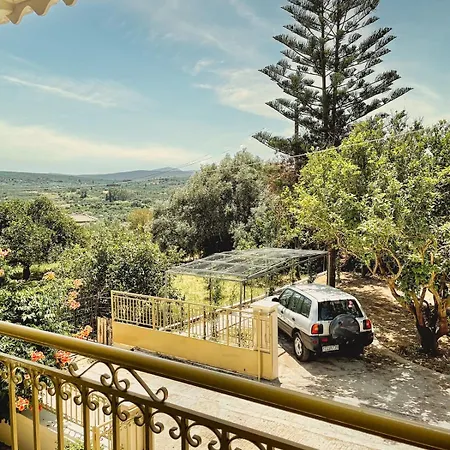 Nyaraló Gaea Family House Near Beaches & Historic Sites *