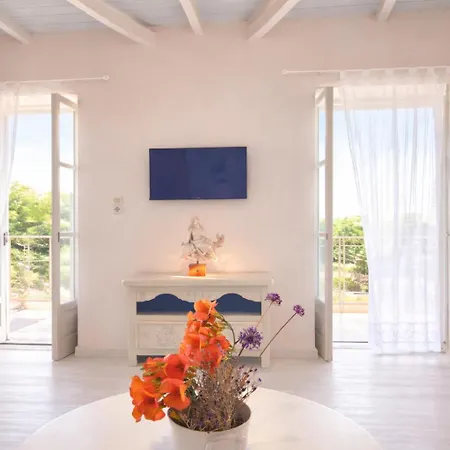 Gaea Family House Near Beaches & Historic Sites Khomatadha