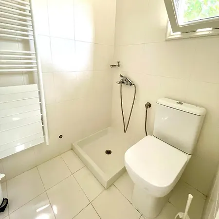 Nyaraló Gaea Family House Near Beaches & Historic Sites *